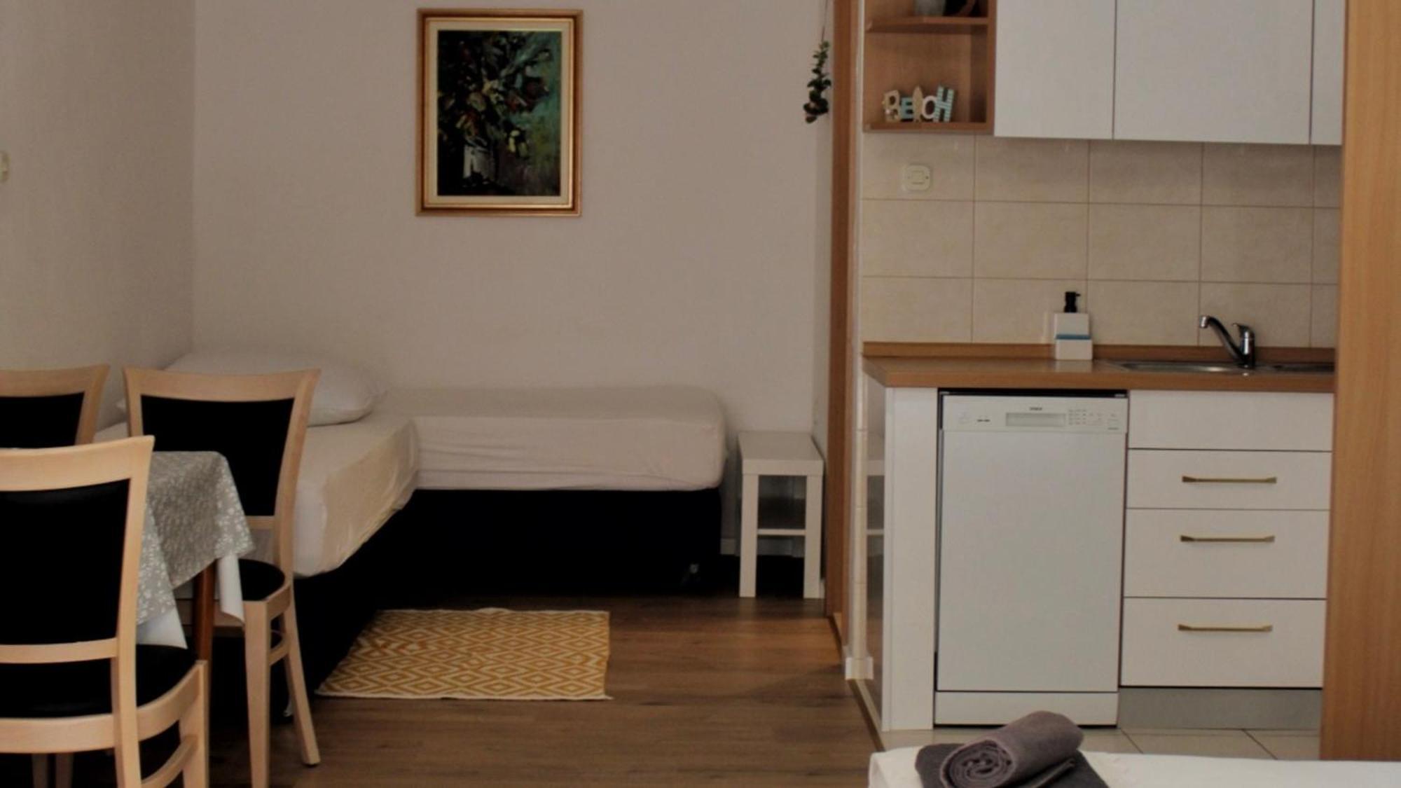 Studio Laura-Spacious Studio On The Main Beach Makarska Dış mekan fotoğraf