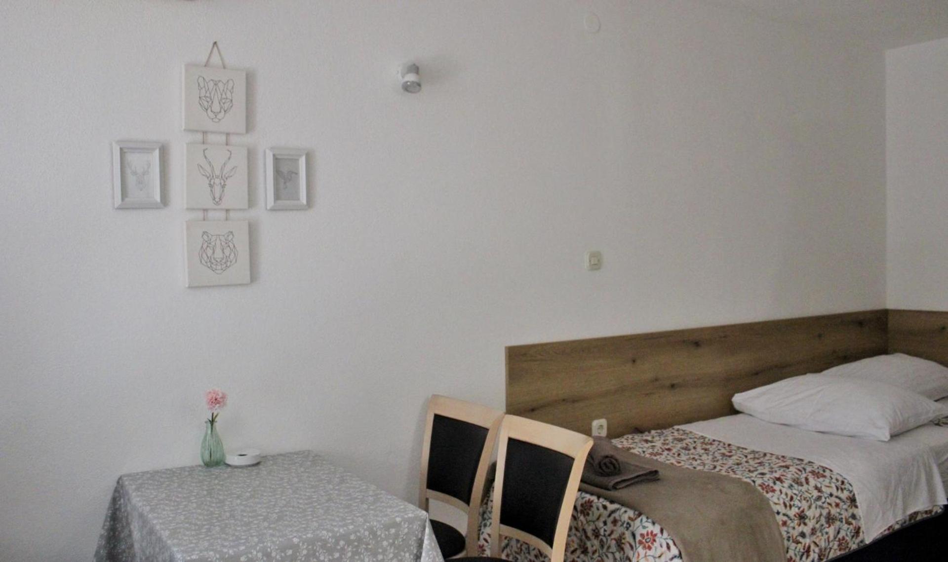 Studio Laura-Spacious Studio On The Main Beach Makarska Dış mekan fotoğraf